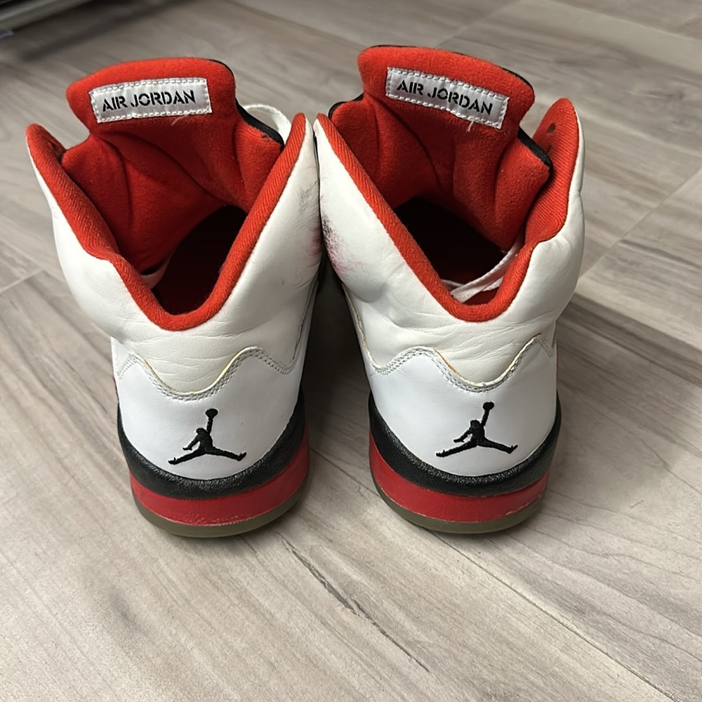 Jordan 5 - Picture 4 of 4